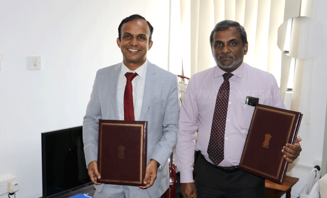 தோட்டப் பகுதிகளில் 10,000 வீடுகளை நிர்மாணிப்பதற்கான இரண்டு ஒப்பந்தங்கள் கைச்சாத்து