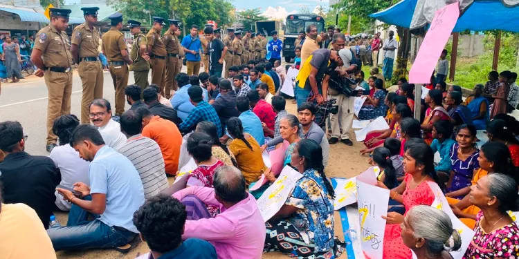 போராட்டத்துக்கு ஆதரவு தெரிவித்த யாழ். பல்கலை மாணவர்கள் கைது!