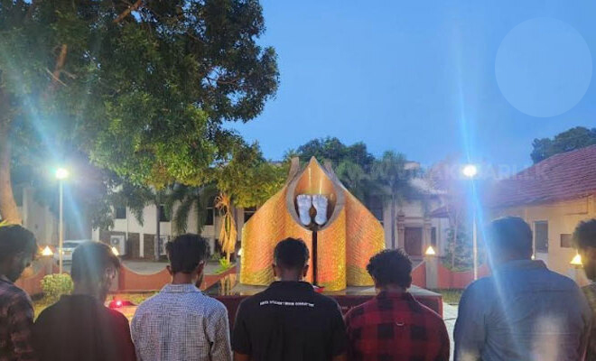 யாழ். பல்கலை மாவீரர் நினைவு தூபியில் சுடர் ஏற்றப்பட்டுள்ளது!