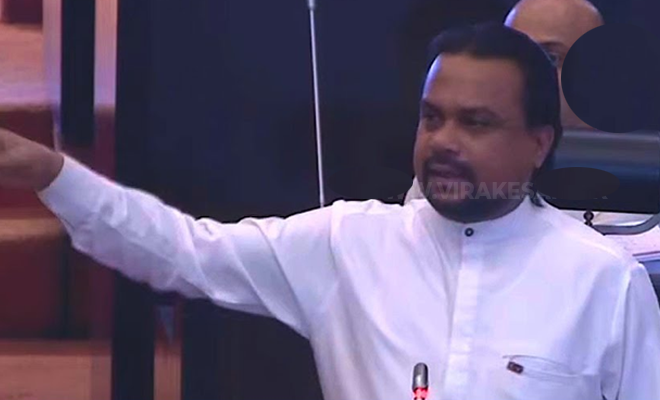 கிரிக்கெட் சபையின் குழப்பத்தின் பின்னணியில் இந்தியா ஆதிக்கம்!  விமல் வீரவன்ஸ சாடல்கிரிக்கெட் சபையின் குழப்பத்தின் பின்னணியில் இந்தியா ஆதிக்கம்!  விமல் வீரவன்ஸ சாடல்