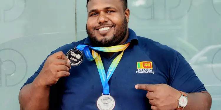 ஆசிய கிளாசிக் பவர்லிஃப்டிங் சம்பியன்ஷிப் -2023 தென்மராட்சி வீரர் புசாந்தன் பதக்;கம் வென்றார்