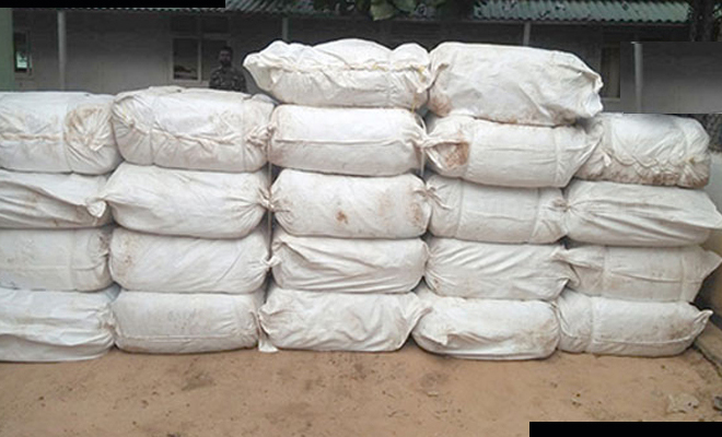 சட்ட விரோதமாக நாட்டுக்குள் கொண்டு வரப்பட்ட 2 கோடி ரூபா பெறுமதியான பீடி இலைகள் சிக்கின!