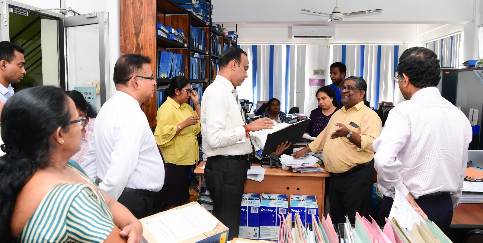 தேசிய ஒளடத கட்டுப்பாட்டு சபைக்கு சுகாதார அமைச்சர் திடீரென விஜயம்!