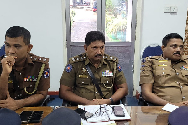 பொலிஸாருக்கு போதை வியாபாரிகள் தொடர்பாக தகவல் வழங்க மட்டக்களப்பில் தொலைபேசி இலக்கம் அறிமுகம்!