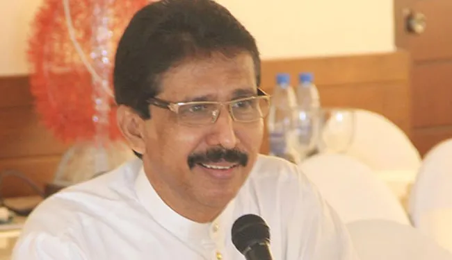 மில்கோ நிறுவனத்தின் தலைவர் பதவியிலிருந்து ரேணுக விலகல்!