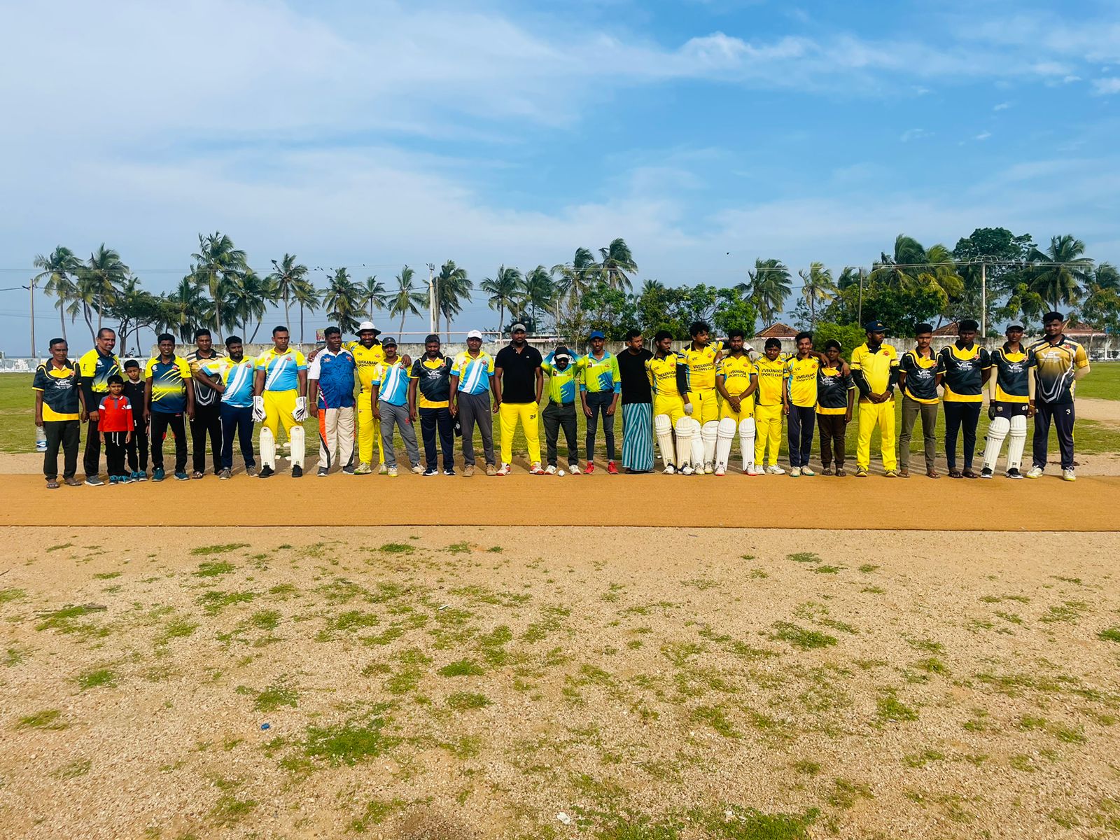 தைப்பொங்கல் தினத்தை முன்னிட்டு காரைதீவு விவேகானந்தா விளையாட்டு கழகத்தின் T20 போட்டி..