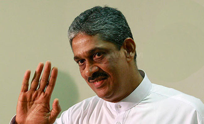 மோசடிக்காரர்களிடமிருந்து ஆட்சியை பறிக்க மக்கள் அர்ப்பணிப்புடன் செயற்பட வேண்டும்! சரத் பொன்சேக்கா உருக்கம்