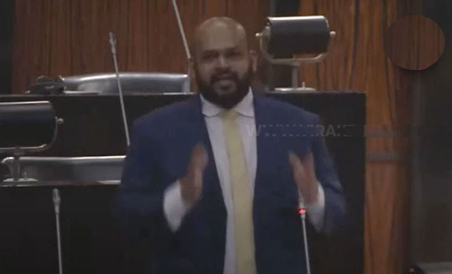 தமது சொந்தக் காணியில் இராணுவம் விவசாயம் செய்வதை வேலியால் பார்க்கும் வடக்கு மக்கள்! சாணக்கியன் வேதனை