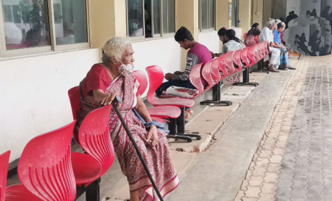 தொழிற்சங்க நடவடிக்கையால் சுகாதாரசேவைகள் ஸ்தம்பிதம்!