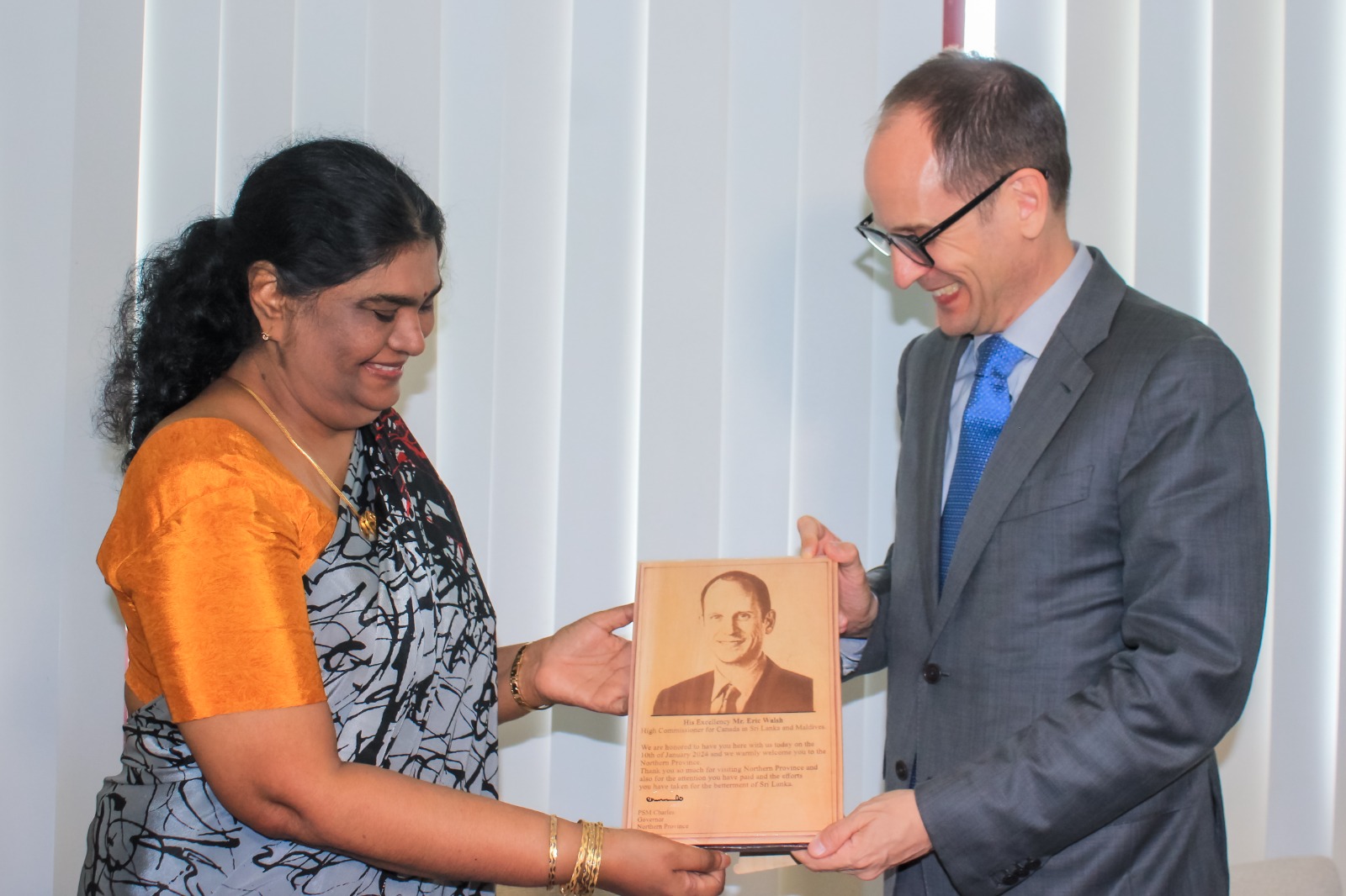 பொருளாதார ஆணைக்குழுவை ஸ்தாபித்த பின் முதலீடுகளில் காணப்படும் சிக்கல்களுக்கு தீர்வு வடக்கு ஆளுநர் பி.எஸ்.எம்.சார்ள்ஸ் உறுதி