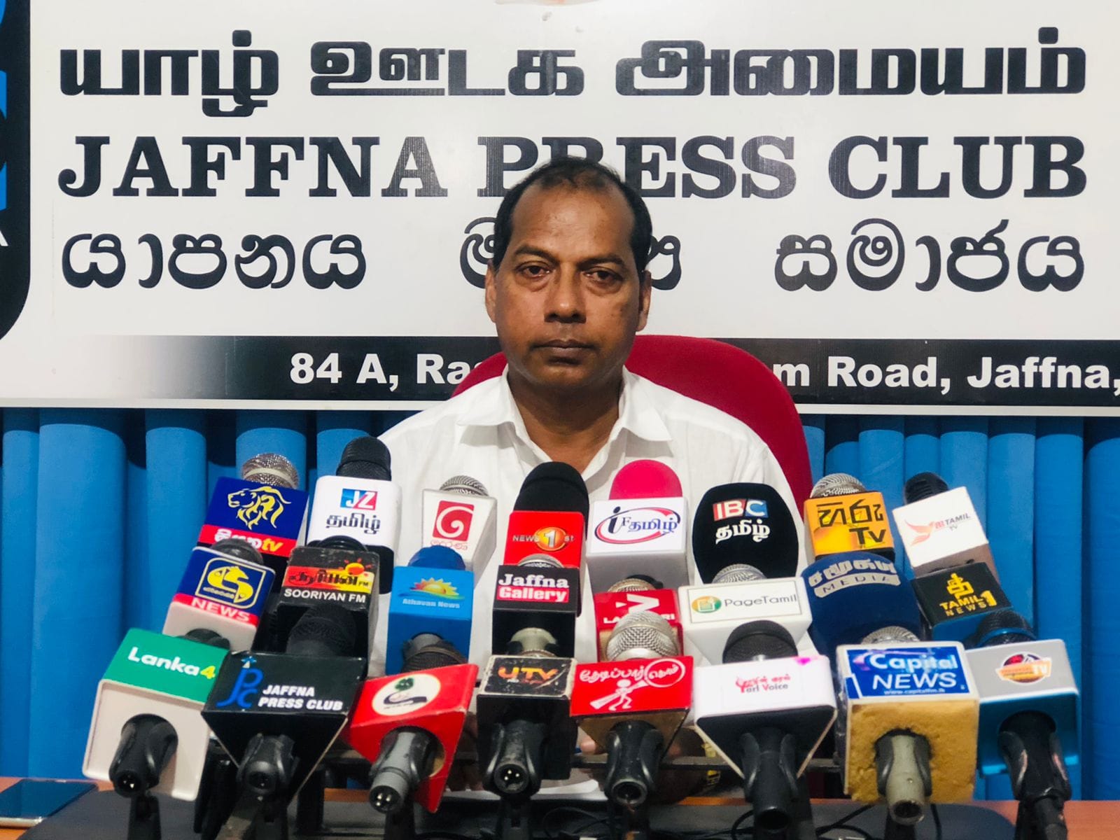 சிறிதரன், சுமந்திரன் இருவருமே ஒற்றுமையை விரும்பாதவர்களாம்! விந்தன் கனகரட்ணம் சாடுகிறார்