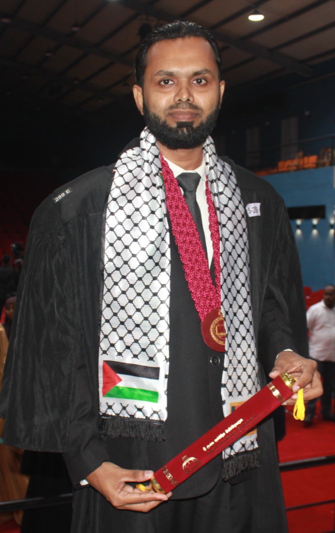 அல்லற்படும் பலஸ்தீன் மக்களுக்காக பட்டத்தை பரிசளித்த ஓட்டமாவடி யஸீர்