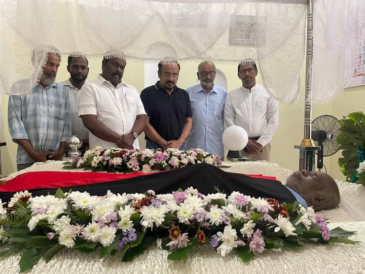 ஆர்.ஆர் இன் உடலுக்கு நீதிபதி இளஞ்செழியன், அமைச்சர் டக்ளஸ் உள்ளிட்டவர்கள் அஞ்சலி!