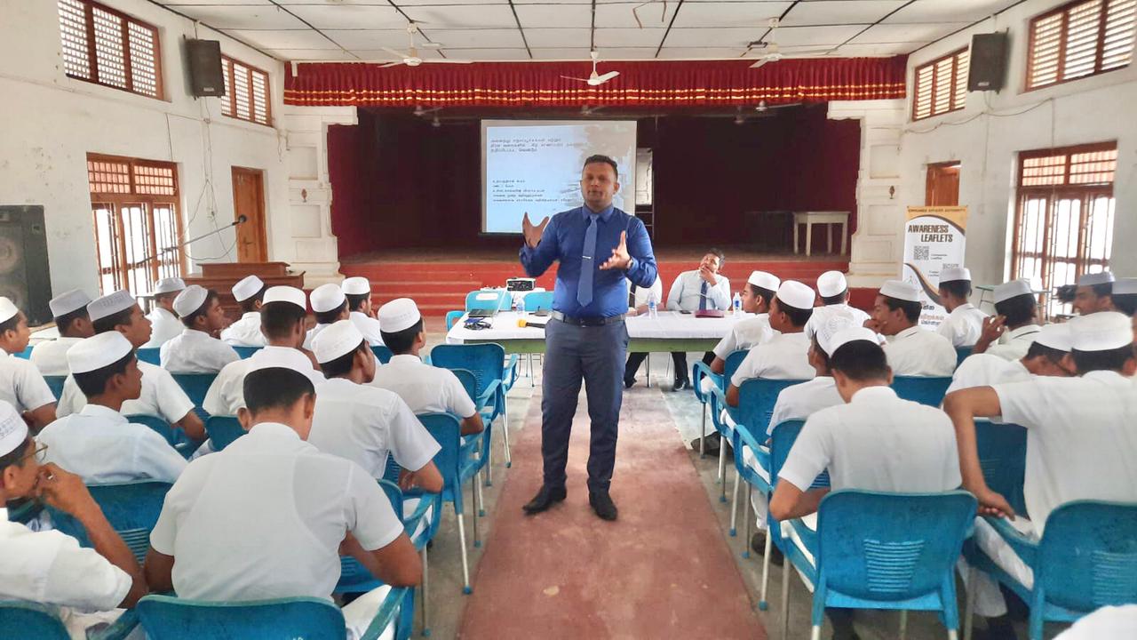 மாவணவர்களுக்கான விழிப்புணர்வு