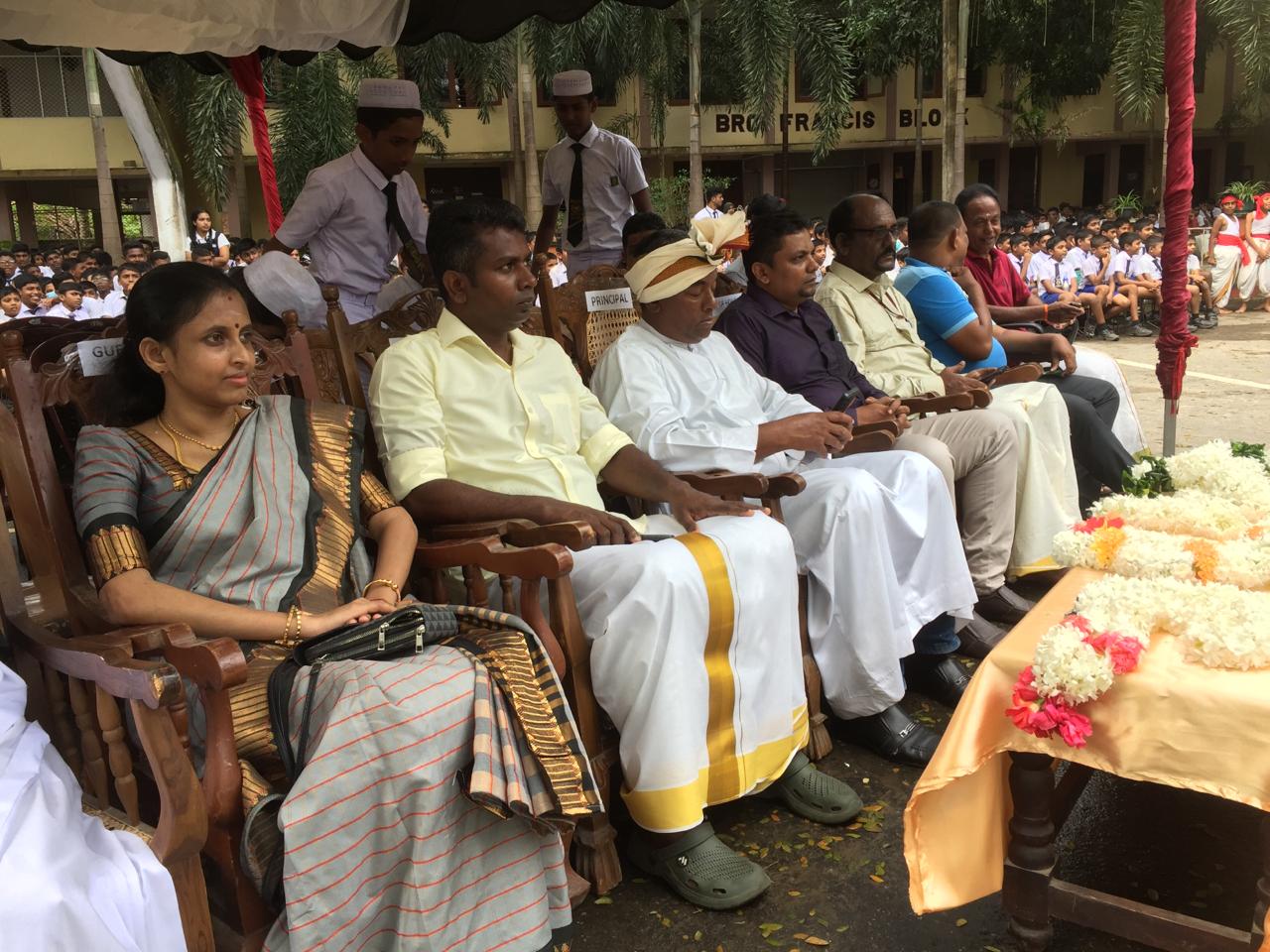 கல்முனை கார்மேல் பற்றிமாவில் சிறப்பாக இடம்பெற்ற பொங்கல்விழா!