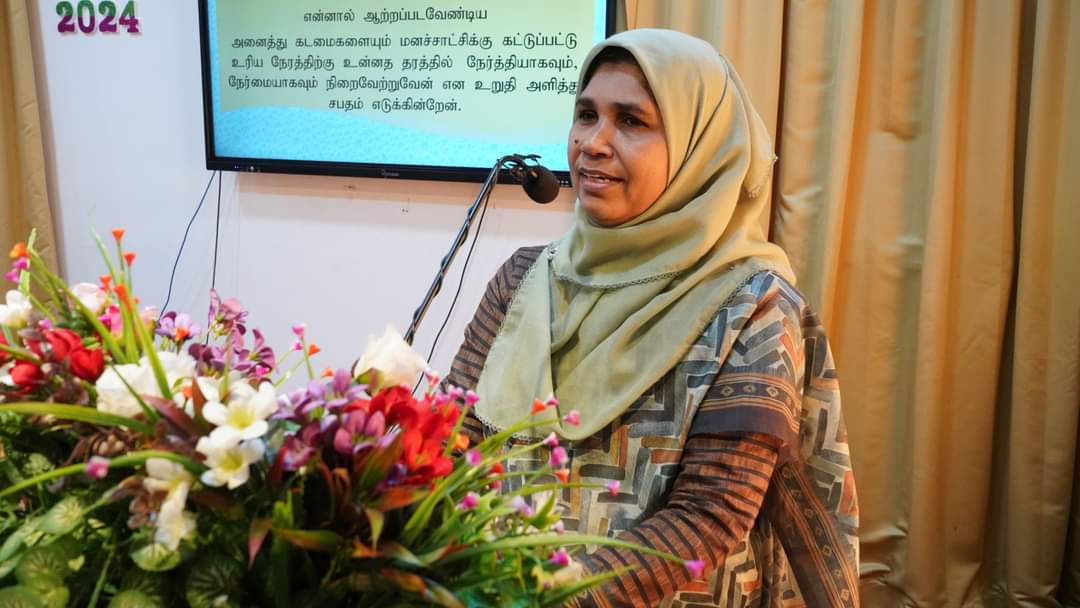 கல்முனை பிராந்திய சுகாதார சேவைகள் பணிமனை வாய் சுகாதாரப் பிரிவிற்கு மருந்துப் பொருள்கள்!