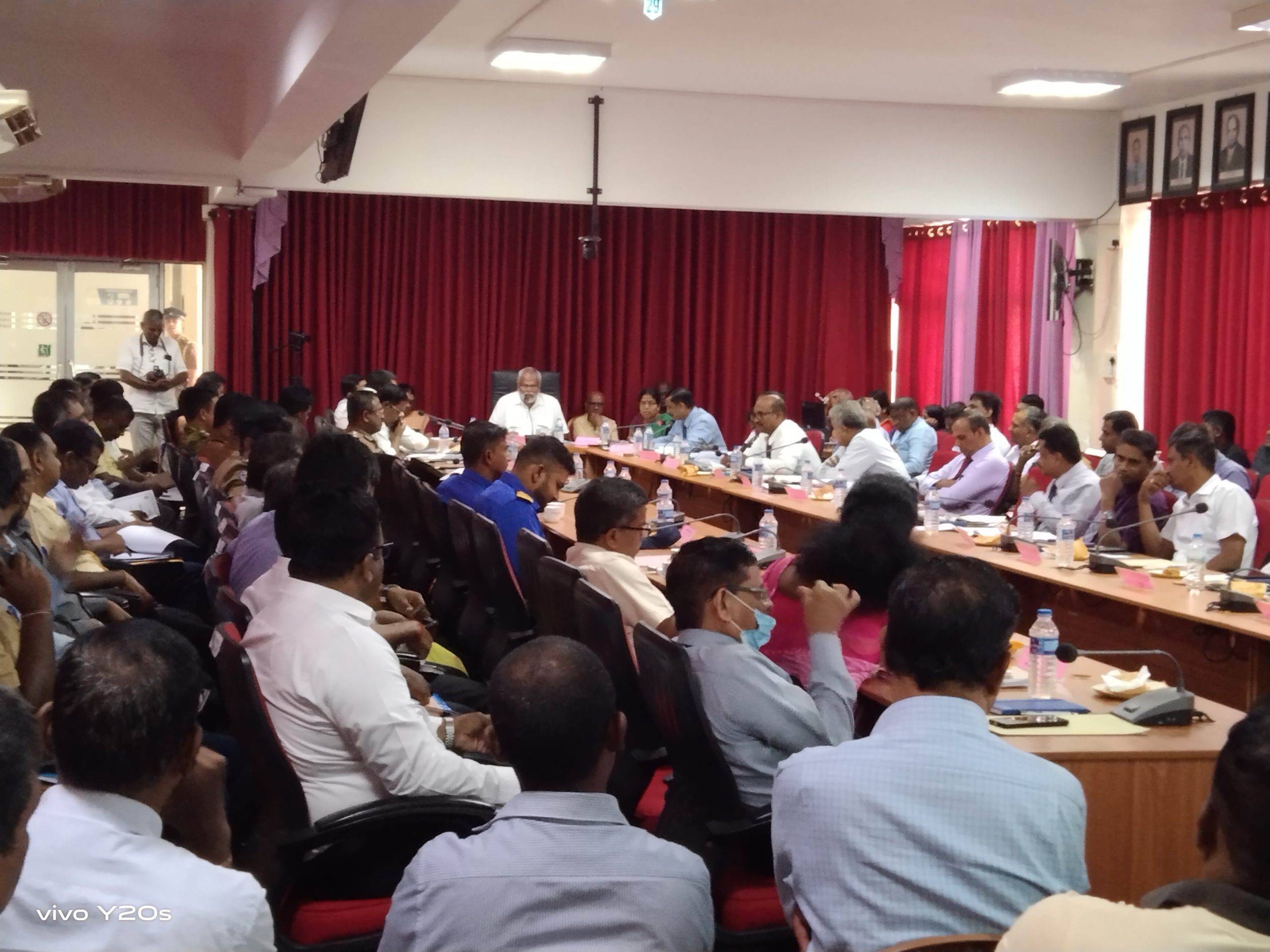 கிளிநொச்சி மாவட்ட   ஒருங்கிணைப்பு குழு!