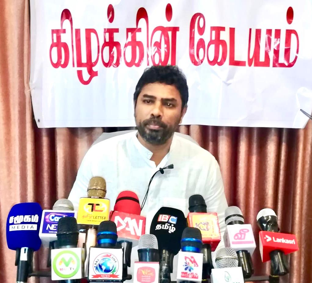முஸ்லிம் அதிகாரிகள் புறக்கணிக்கப்படுகின்றமை ஆளுநரின் கவனயீனமா? இனவாத நோக்கமா?  கிழக்கின் கேடயம் எஸ்.எம்.சபீஸ் கேள்வியெழுப்புகிறார்