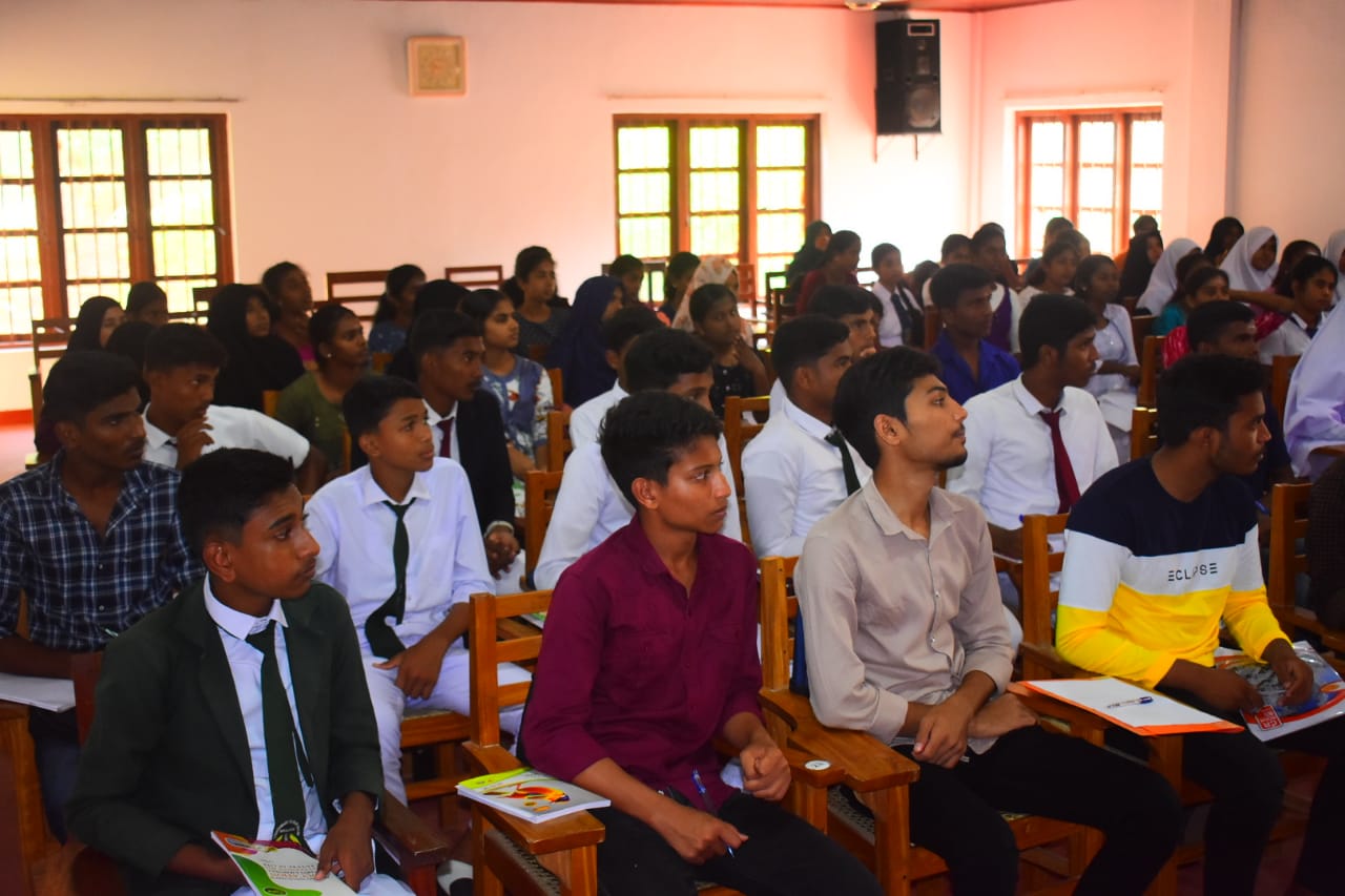 தமிழ் இலக்கியம் இலக்கணம் தொடர்பான செயலமர்வுகள்