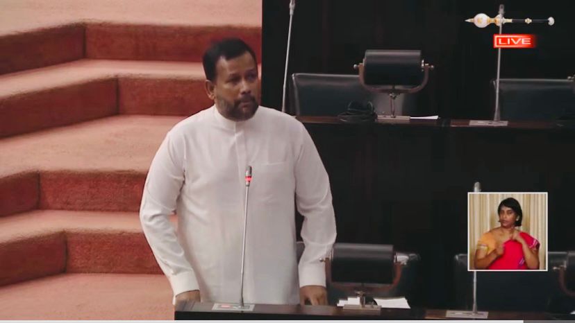 முஸ்லிம் சமூகத்தை ஓரக்கண்ணால் பார்க்கும்நிலை இன்னும் நீங்கவில்லை! மக்கள் காங்கிரஸ் தலைவர் ரிஷாத் சபையில் விசனம்