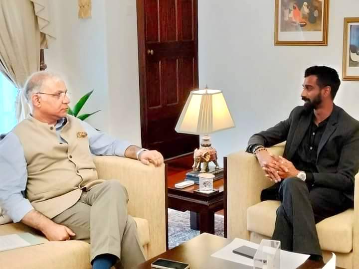 அமைச்சர் ஜீவன் தொண்டமானுக்கும் சந்தோஷ் ஜாவுக்கும் இடையில் சந்திப்பு