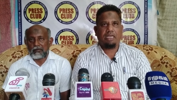 இந்திய ரோலர் வலையினால் மீனை அழிக்கின்றார்கள் போதைப் பொருளால் இளைஞர்களை அழிக்கிறார்கள்! கிண்ணியா  மீனவ சங்கங்களின் சமாஜத் தலைவர் காட்டம்