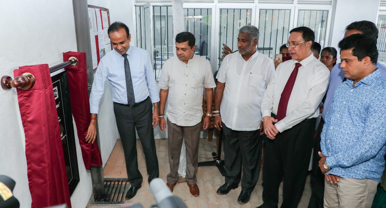 உலகில் எந்த நாடும் எதிர்பார்த்தமையை விட நம் நாட்டு பொருளாதாரம் வேகமாக மீண்டது   அமைச்சர் டாக்டர் ரமேஷ் பத்திரன பெருமிதம்