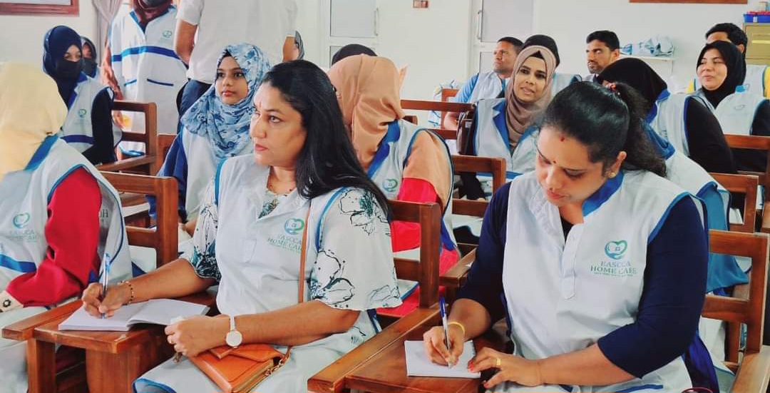 ஏறாவூர் கிழக்கு புற்றுநோயாளர் பராமரிப்பு நிலைய ஏற்பாட்டில் இலவச நோயாளர் பராமரிப்பு பயிற்சி!