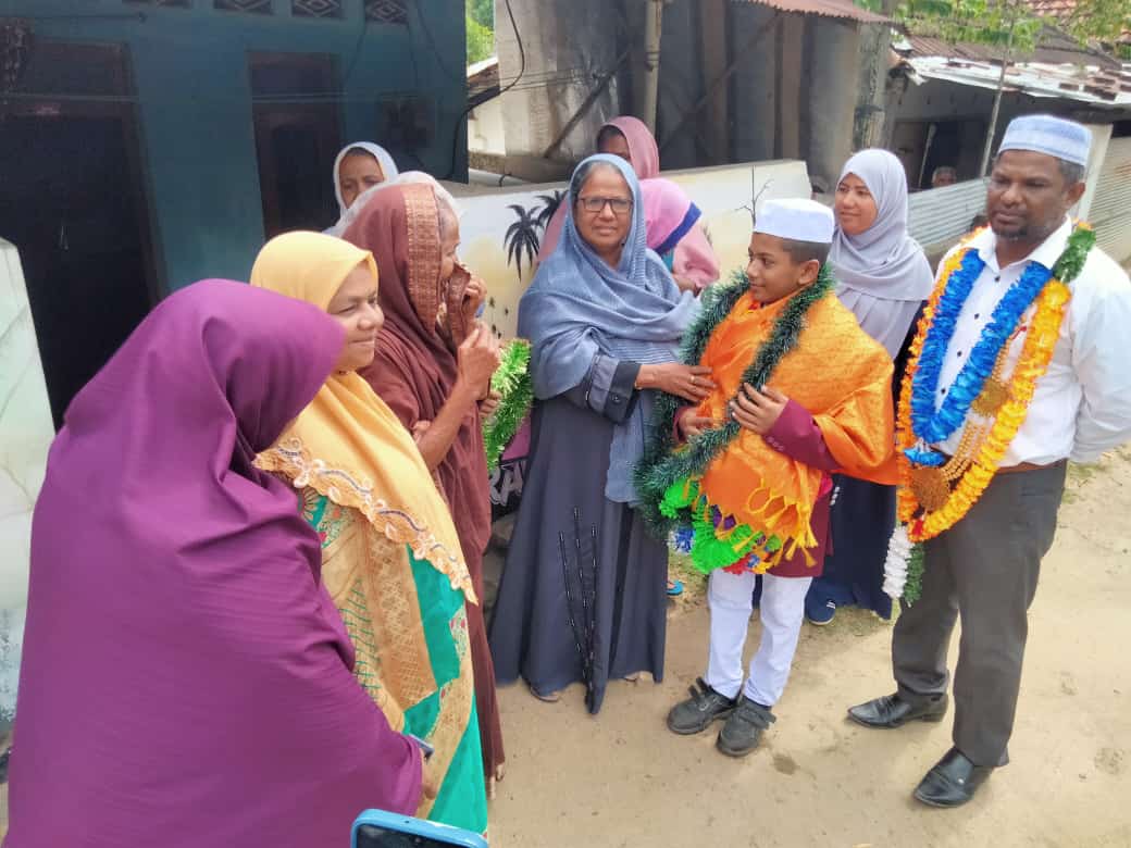 சாதனை மாணவன் ஸயானுக்கு இறக்காமத்தில் பாராட்டுக்கள்!