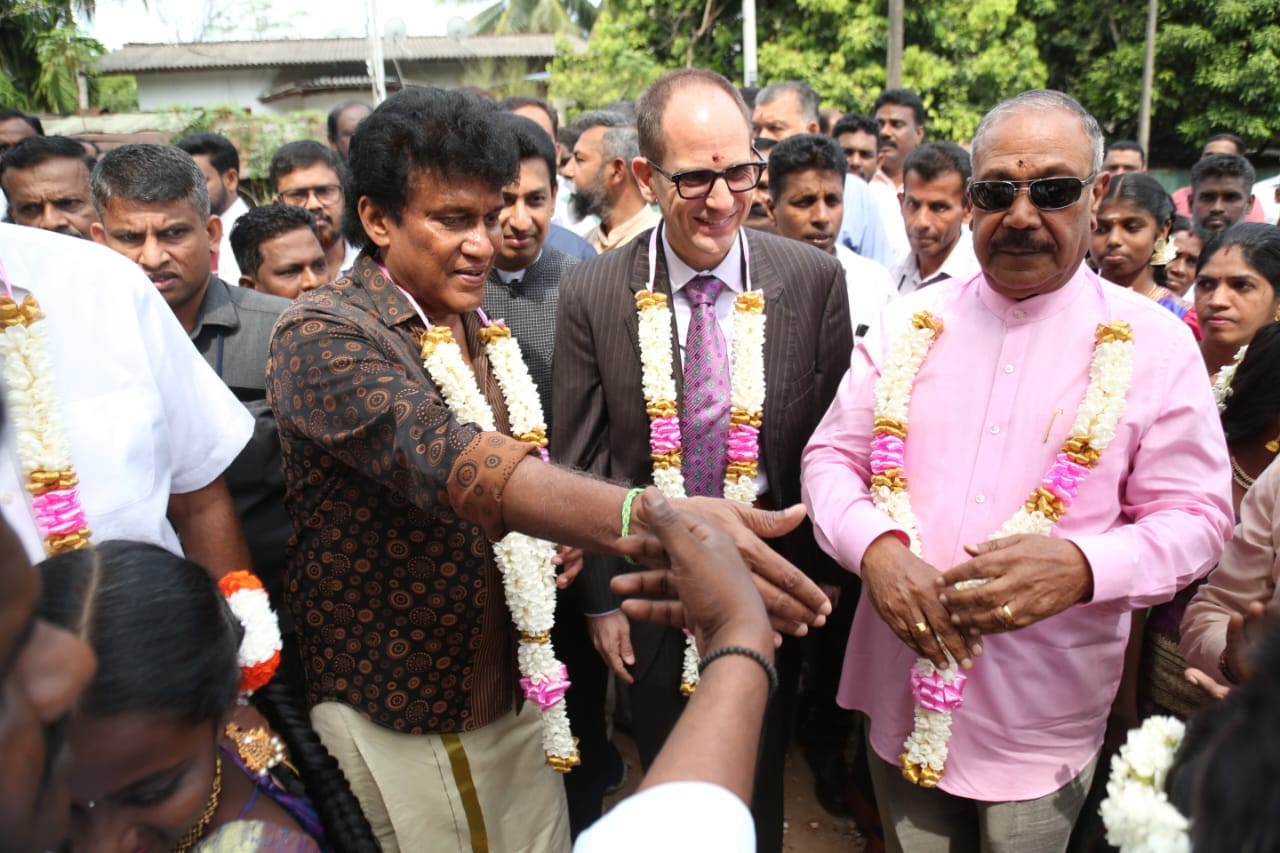 தமிழர்களின் ஒரே ஆயுதம் கல்வி ஒரே சிந்தனை தமிழ் ஒற்றுமையே!மனோ கணேசன்  திட்டவட்டம்