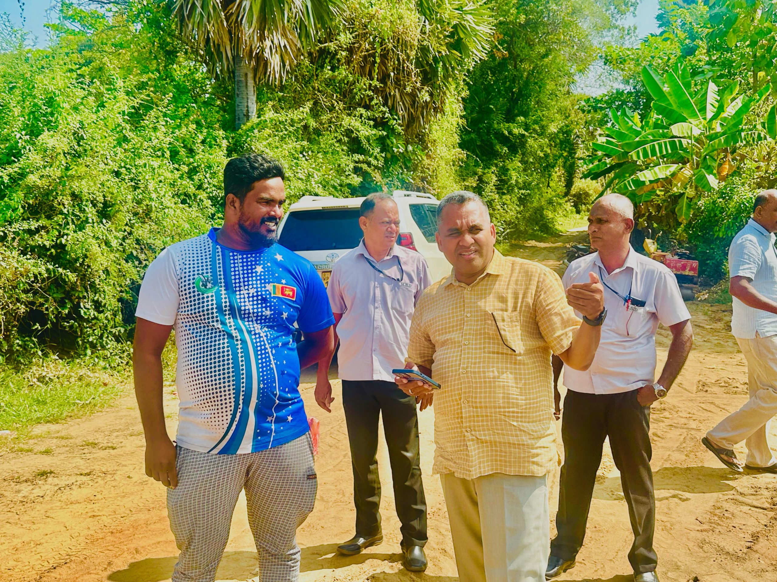 பூவரசந்தீவு வடசல் பால இறுதிக்கட்ட நிர்மாணப்பணிகளை தௌபீக் பார்வை!