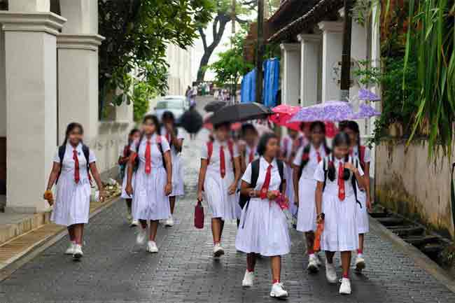 பாடசாலைகளில் கல்வி நடவடிக்கைகள் மீள ஆரம்பம்