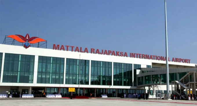 மத்தள சர்வதேச விமான நிலையத்தை விருப்பம் கோரிய ஐவர்