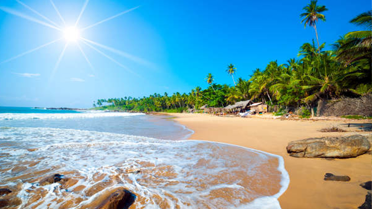 பாசிக்குடா கடலில் நீராடிய நபர் மாயம்