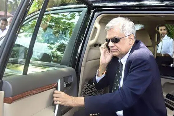 இந்தோனேசியா பயணமான ஜனாதிபதி