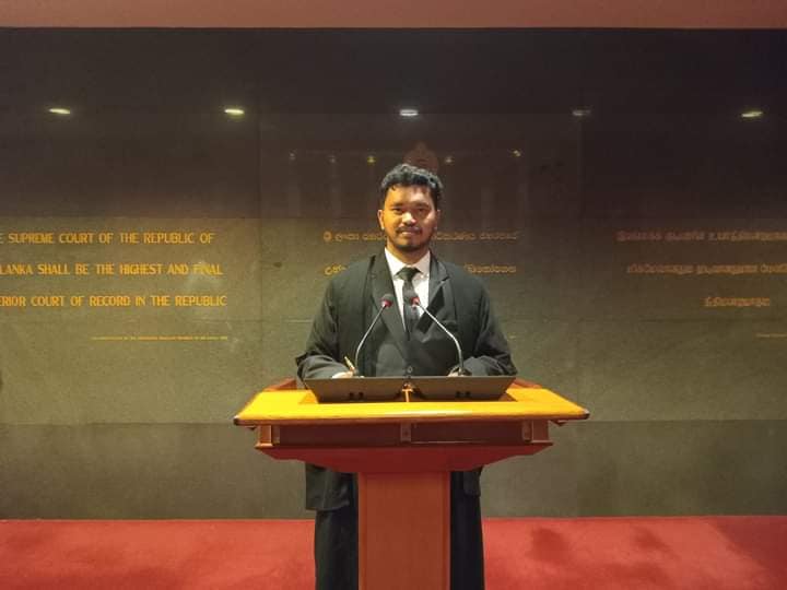 துரைவந்தியமேடு தீவின் முதல் சட்டத்தரணிக்கு வாழ்த்துக்கள்