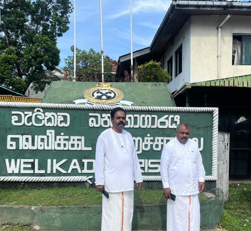 சிறைக்கைதிகளைச் சந்தித்த யாழ்.மாவட்ட நாடாளுமன்ற உறுப்பினர்கள்