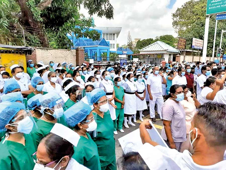 மாகாண மட்டங்களில் வைத்தியசாலை தொழிற்சங்க நடவடிக்கை