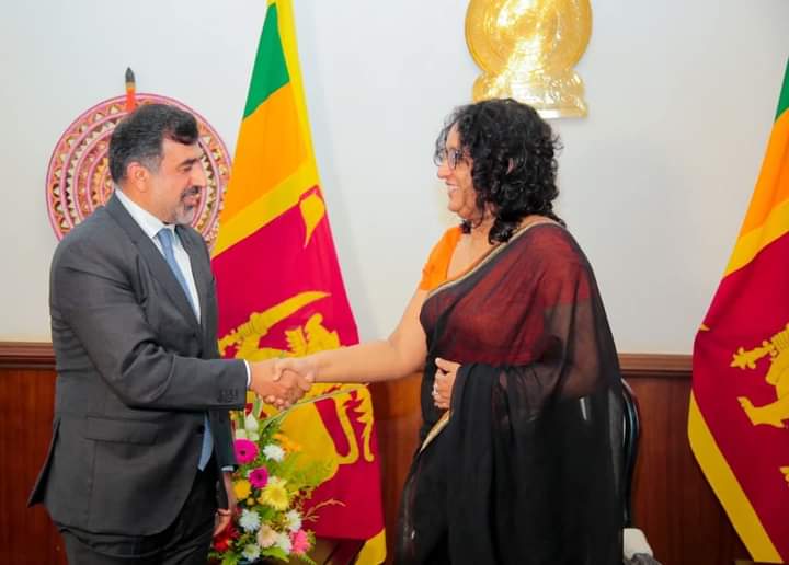 பிரதமருக்கும் ஐக்கிய அரபு தூதுவருக்கும் இடையில் சந்திப்பு!